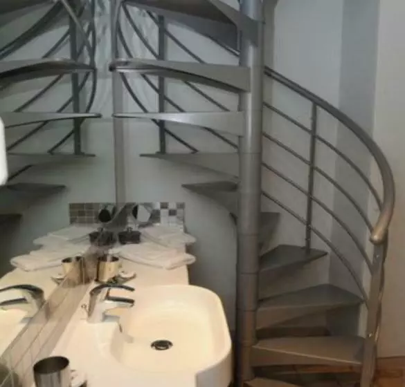 ベッドアンドブレックファースト Le Jardin Des Roches