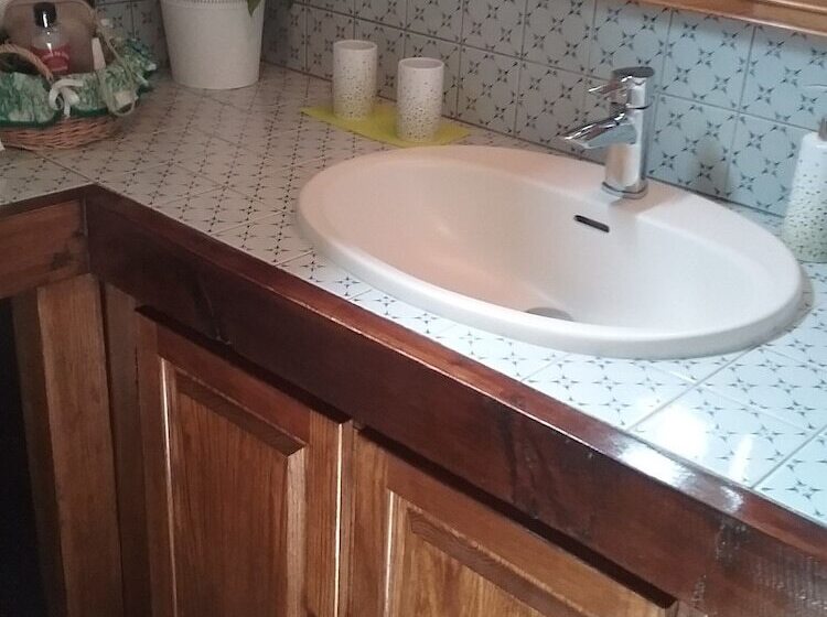 مبيت وإفطار Les Acacias