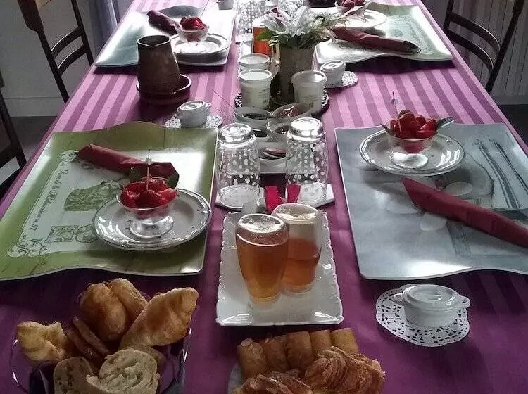 Aamiaismajoitus (B&B) Les Acacias