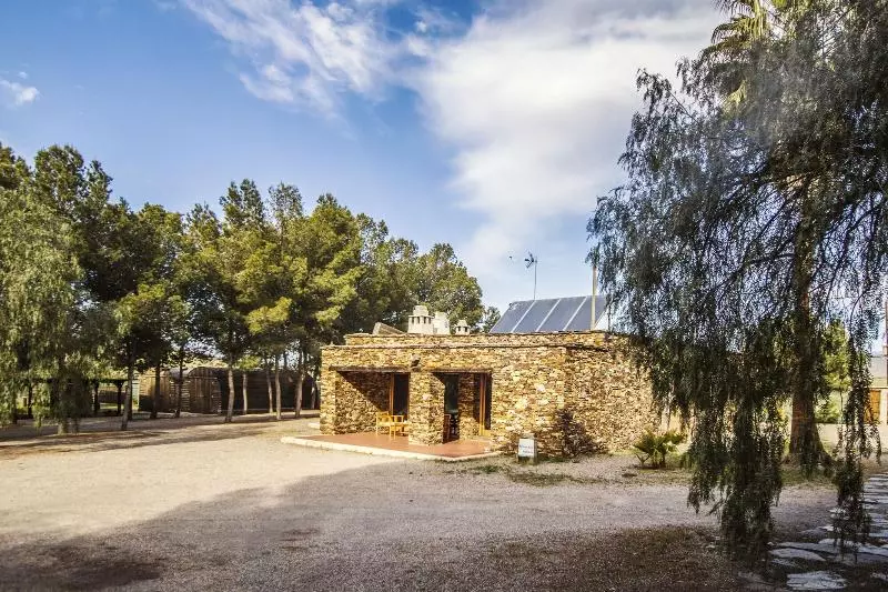 Alojamientos Rurales Los Albardinales