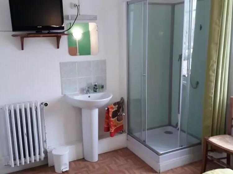 Hotelli Auberge Des Pilotis