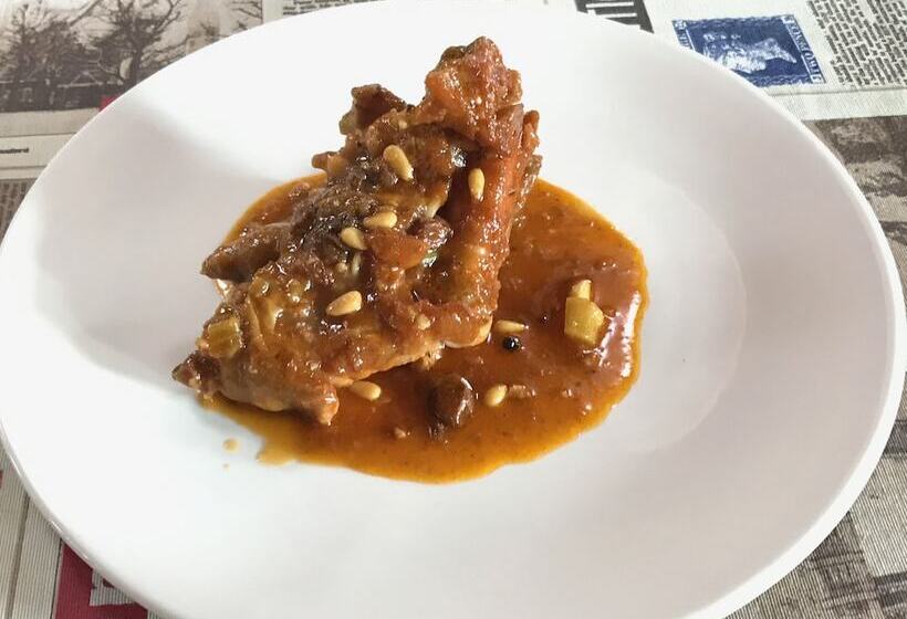 Hotel La Posada De Rus