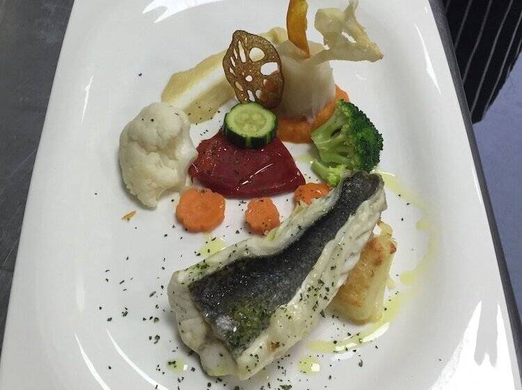 Hotel La Posada De Rus