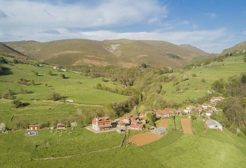 Hotel La Posada De Rus