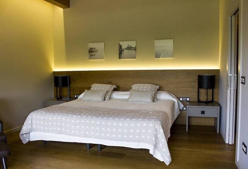 Hotel La Posada De Rus