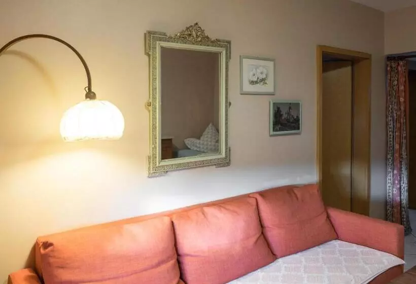 Hotelli Landhaus Nalbach