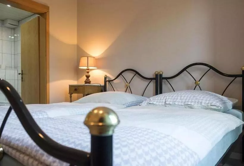 Hotelli Landhaus Nalbach