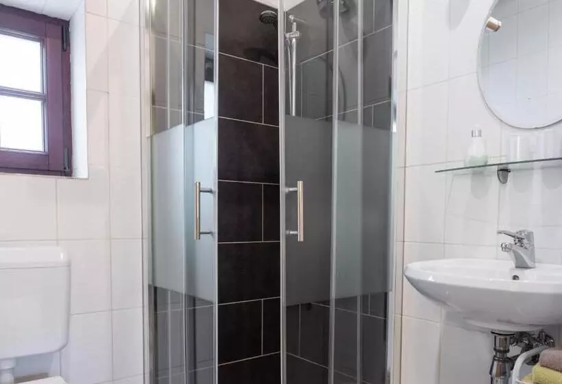 Hotelli Landhaus Nalbach