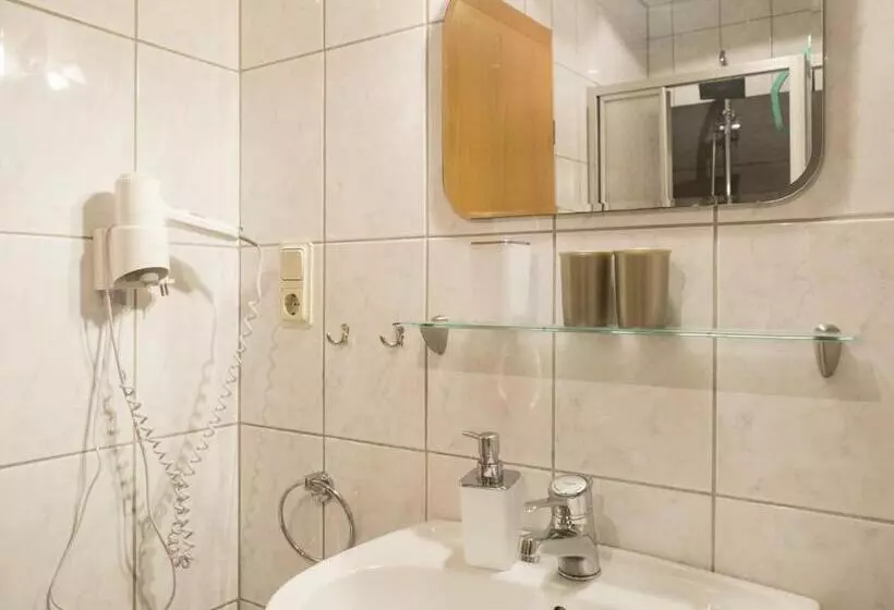 Hotelli Landhaus Nalbach