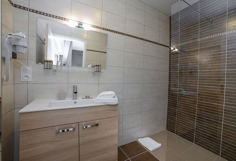 호텔 Novalaise Plage