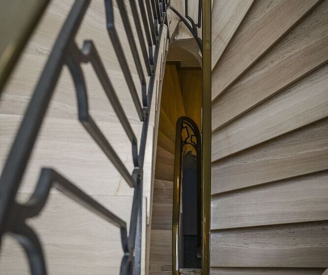 호텔 Novalaise Plage