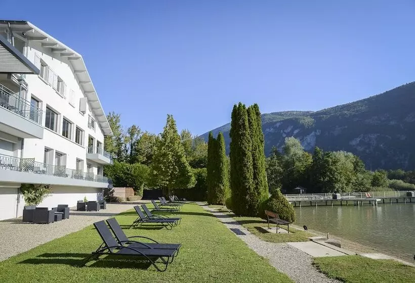 ホテル Novalaise Plage