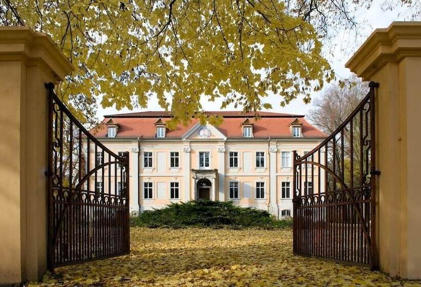 Hotel Schloss Stülpe