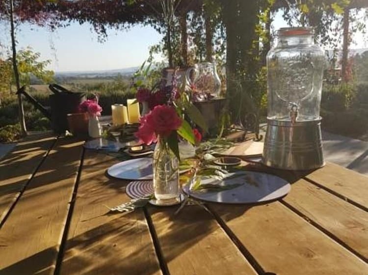 Outlook Hill Vineyard Cottages