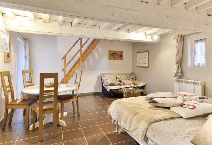 بنسيون Le Domaine Des Platanes