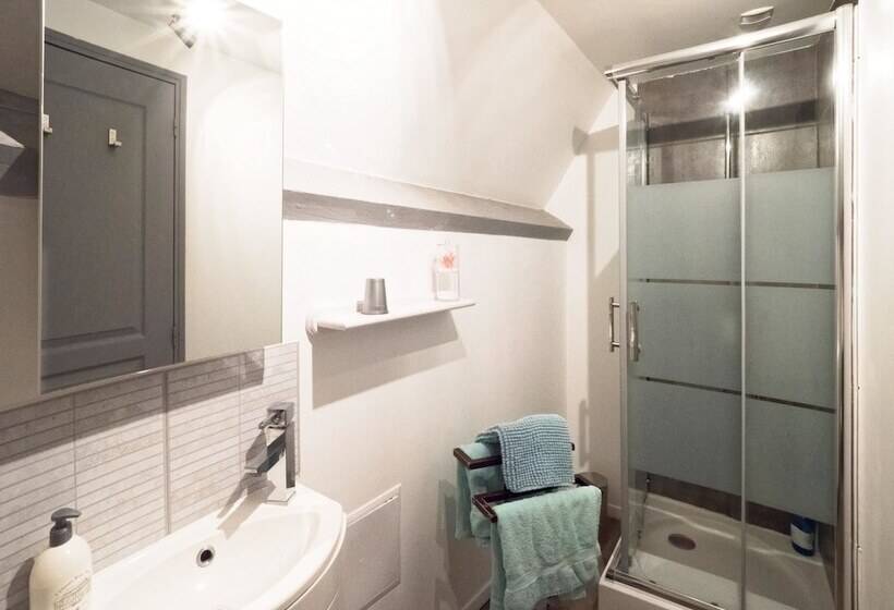 بنسيون Le Domaine Des Platanes