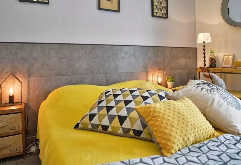 Majatalo Le Domaine Des Platanes