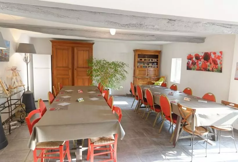 Majatalo Le Domaine Des Platanes