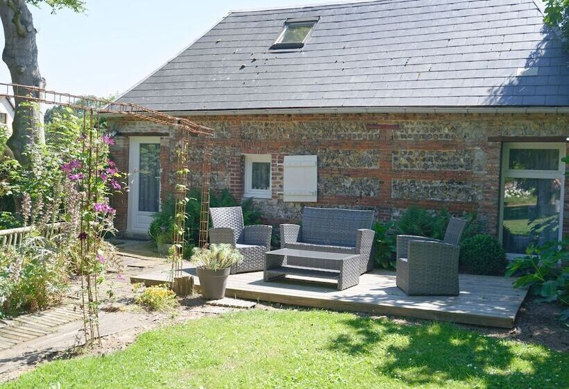 بنسيون Le Domaine Des Platanes