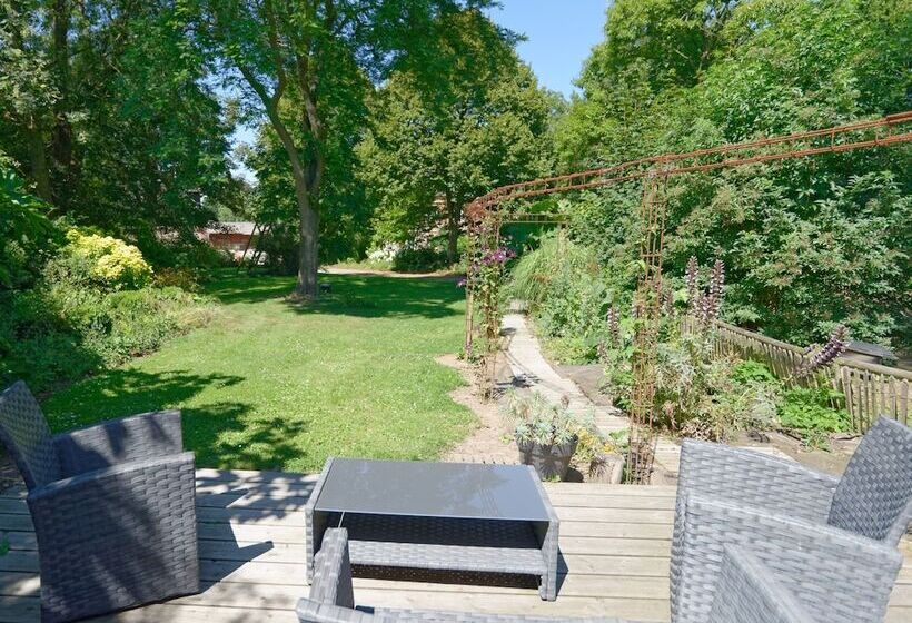 بنسيون Le Domaine Des Platanes