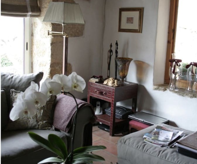 بنسيون Maison D Hôtes La Cour Des Lauriers