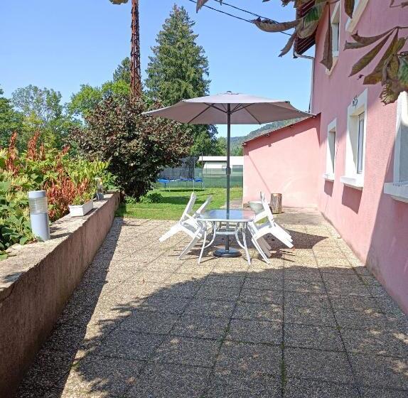 펜션 Monts Et Reves