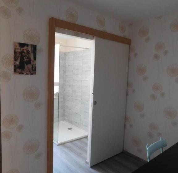 פנסיון Monts Et Reves