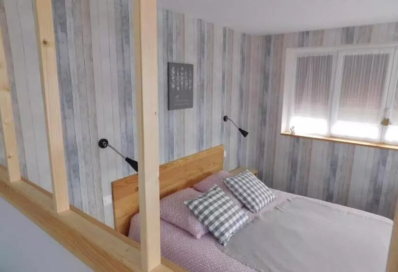 ペンション Monts Et Reves