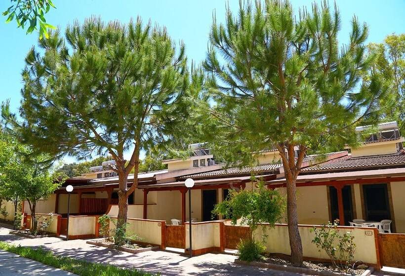 אתר נופש Eraclea Minoa Village