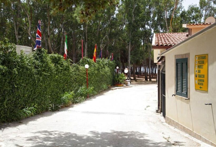 אתר נופש Eraclea Minoa Village