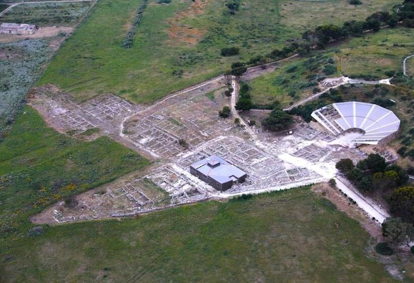 אתר נופש Eraclea Minoa Village