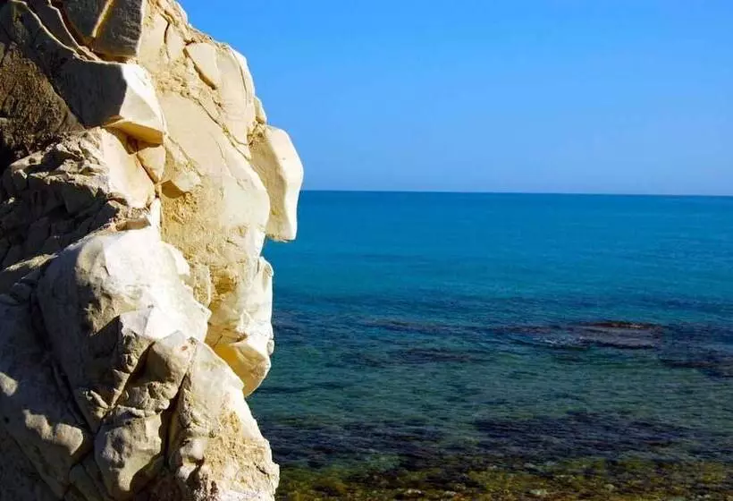 Lomakeskus Eraclea Minoa Village