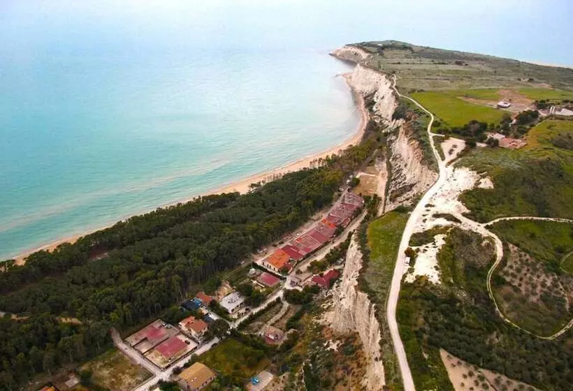 Lomakeskus Eraclea Minoa Village