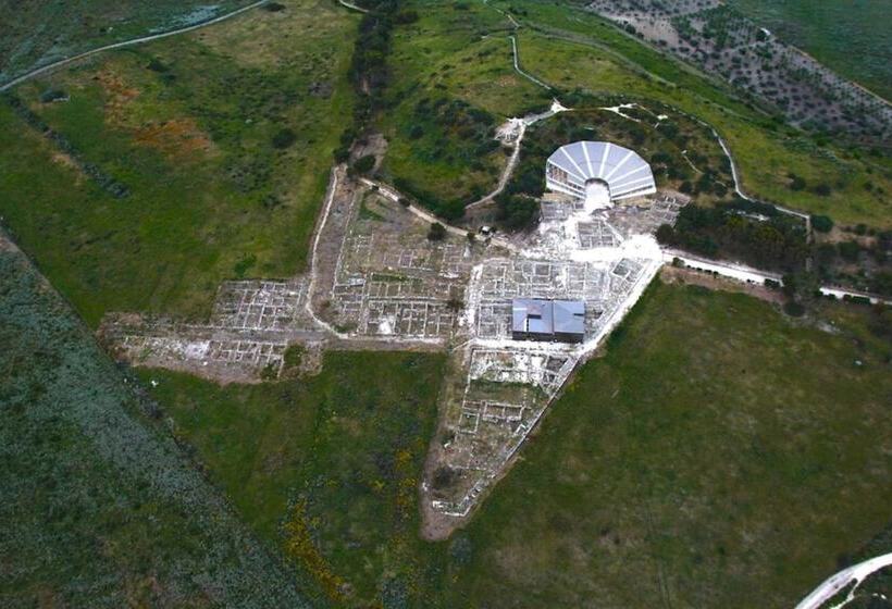 אתר נופש Eraclea Minoa Village