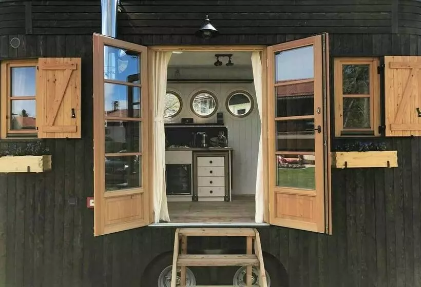 Almwagen Max Am Tegernsee