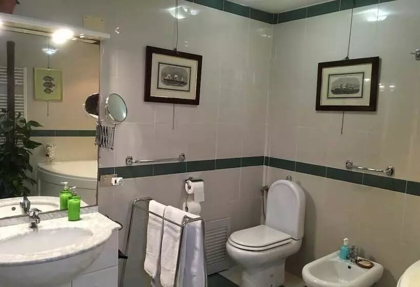 Aamiaismajoitus (B&B) Antica Casa Cristofori