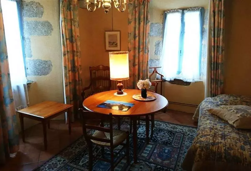 ベッドアンドブレックファースト Le Portail