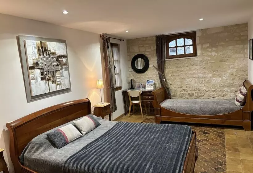 Aamiaismajoitus (B&B) L'escale De Mortagne