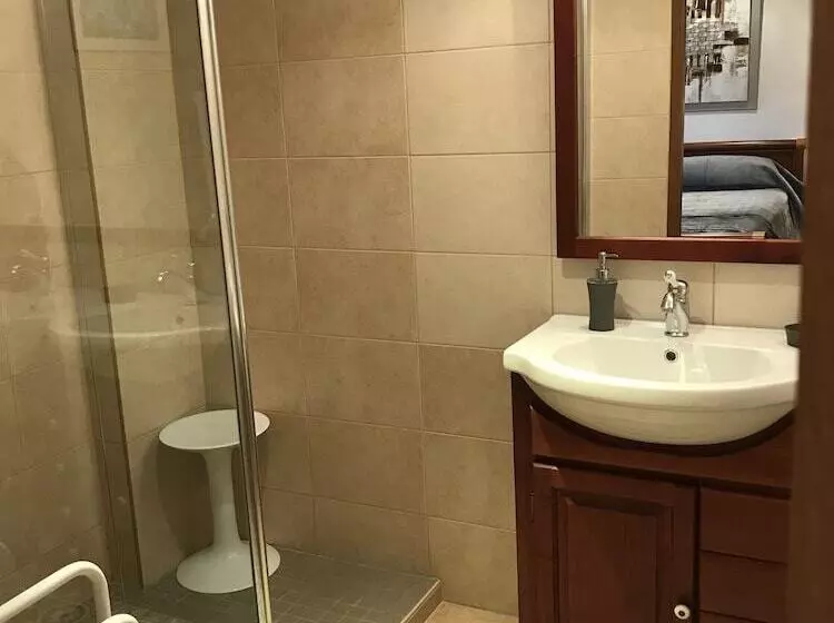 Aamiaismajoitus (B&B) L'escale De Mortagne