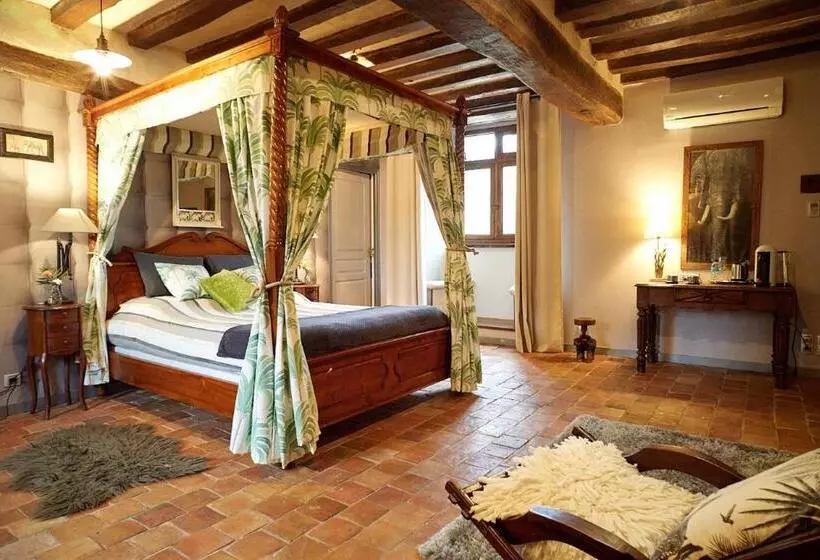 ベッドアンドブレックファースト Manoir De La Sénéchaussée De Lantiern