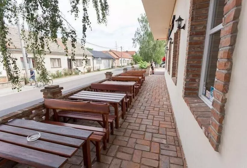 ベッドアンドブレックファースト Penzion Retro