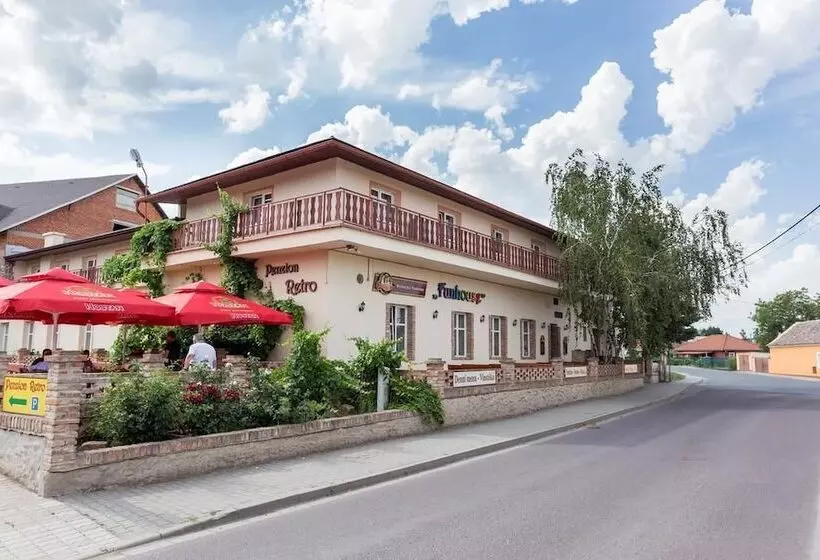 ベッドアンドブレックファースト Penzion Retro