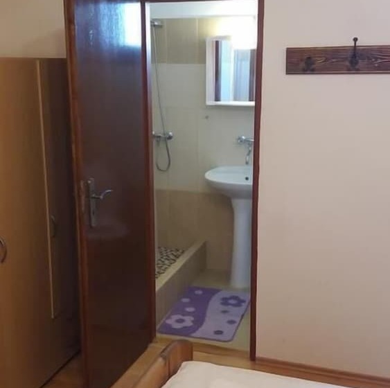 مبيت وإفطار Penzion Retro