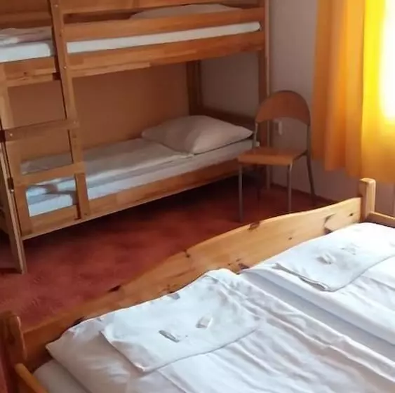 ベッドアンドブレックファースト Penzion Retro