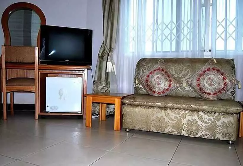 Hotelli Acacia Lodge, North Legon