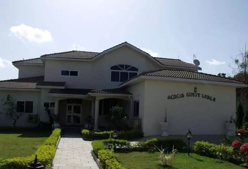 Hotelli Acacia Lodge, North Legon