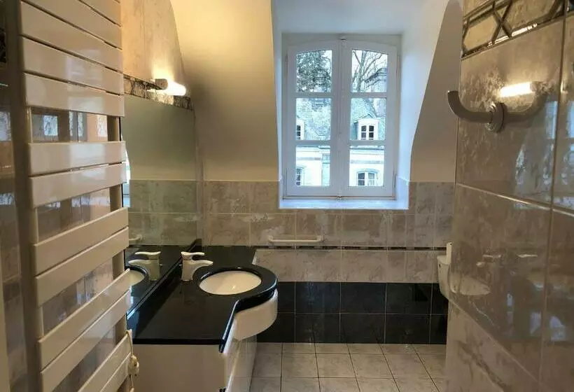 ホテル Chateau De Lannouan