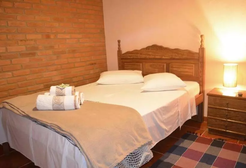 Hotelli Ibitiaçu Chales