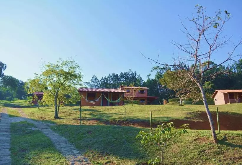 Hotelli Ibitiaçu Chales