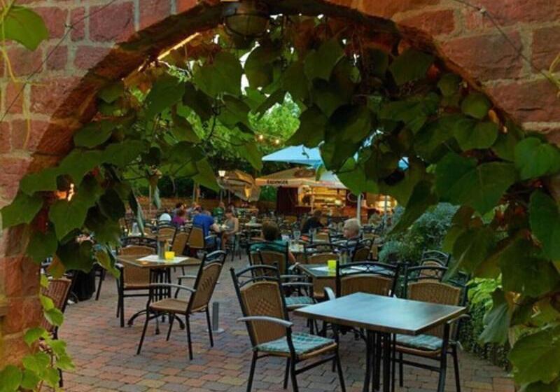 בית מלון כפרי Losch Pfalzer Hof